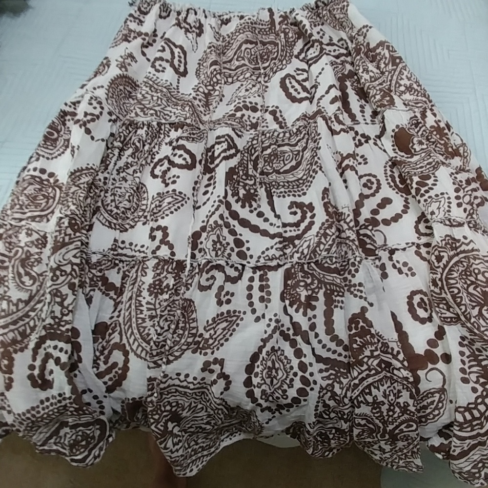 Full skirt